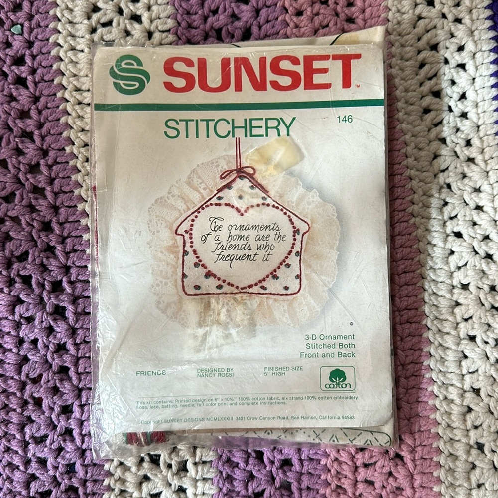 Sunset Stitchery set